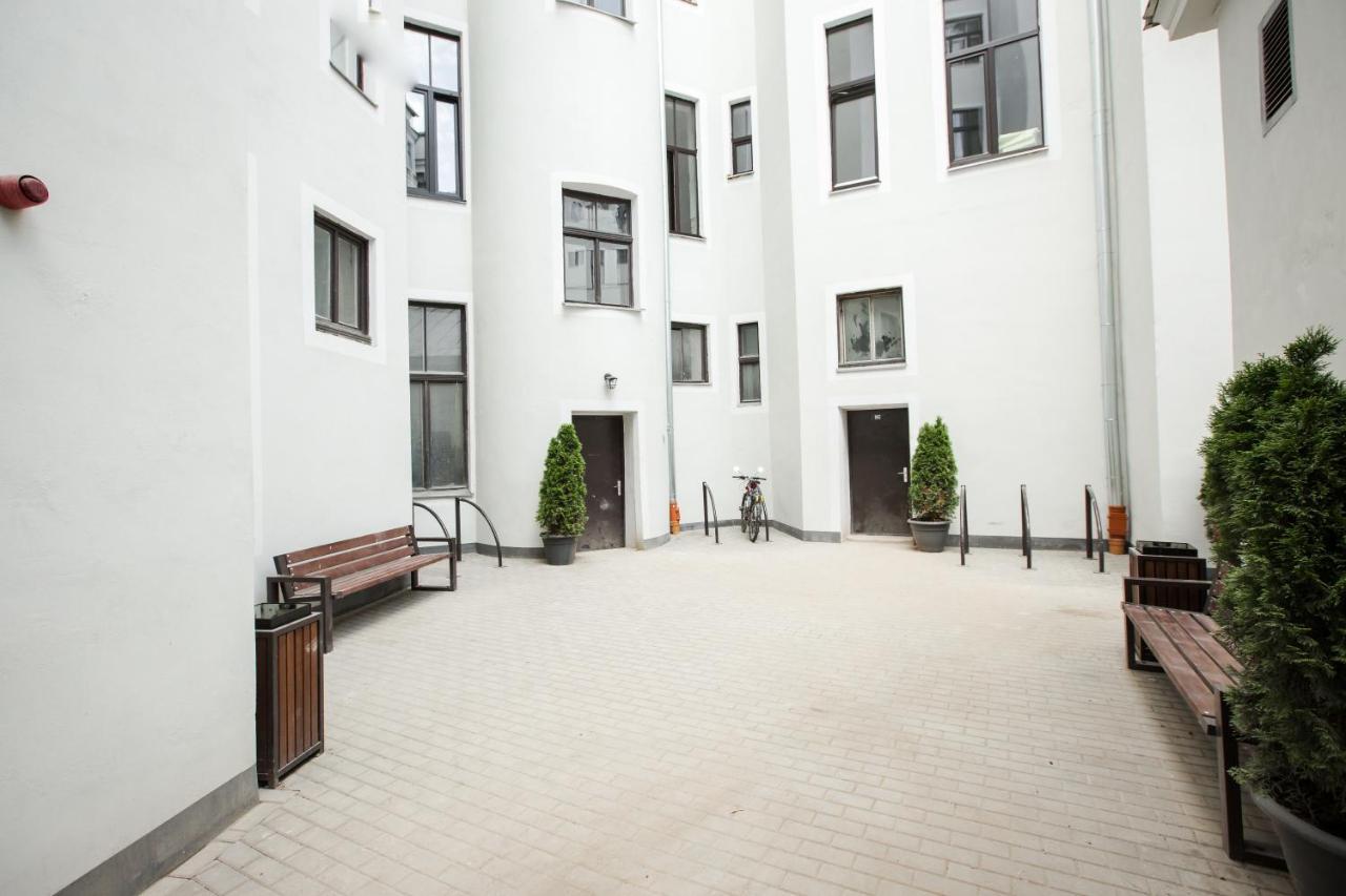 Luxury Studio With A Park View Riga Bagian luar foto