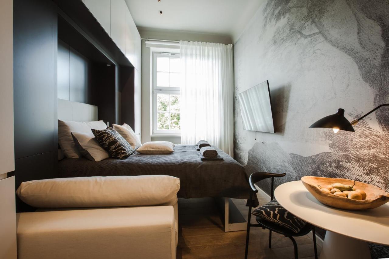 Luxury Studio With A Park View Riga Bagian luar foto